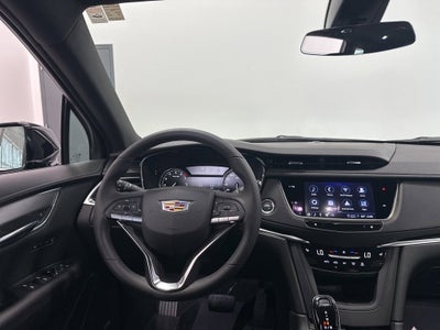 2025 Cadillac XT6 Luxury
