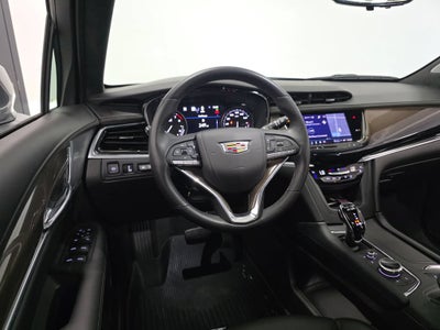 2024 Cadillac XT6 Premium Luxury