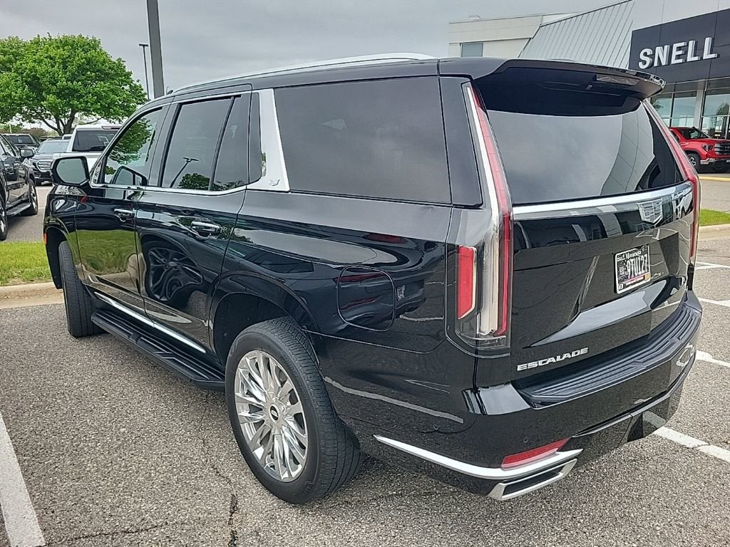 Used 2021 Cadillac Escalade Premium Luxury with VIN 1GYS4BKL8MR393306 for sale in Mankato, Minnesota