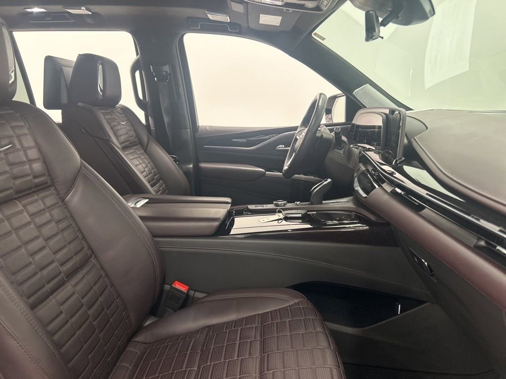 2022 Cadillac Escalade Premium Luxury Platinum
