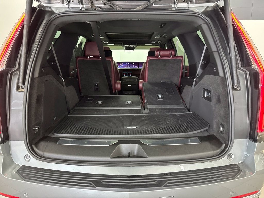 2025 Cadillac Escalade Premium Luxury