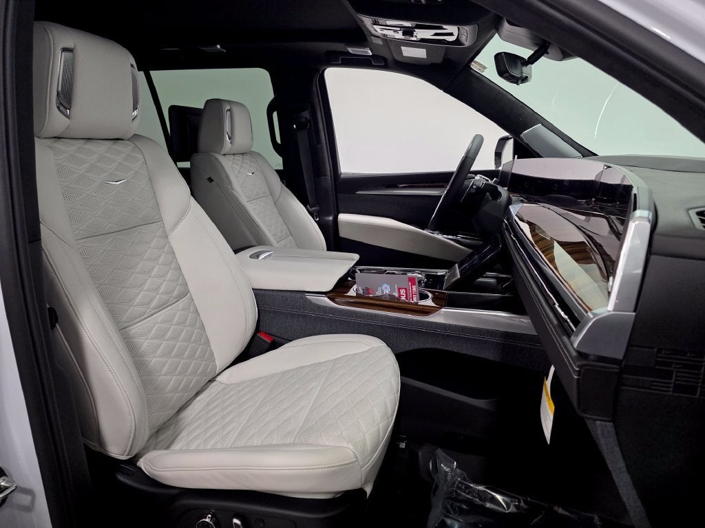 2026 Cadillac Escalade Platinum Luxury
