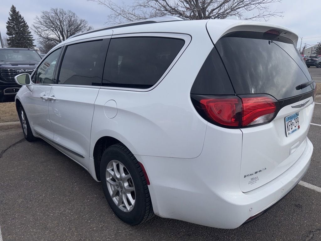 2020 Chrysler Pacifica Touring L