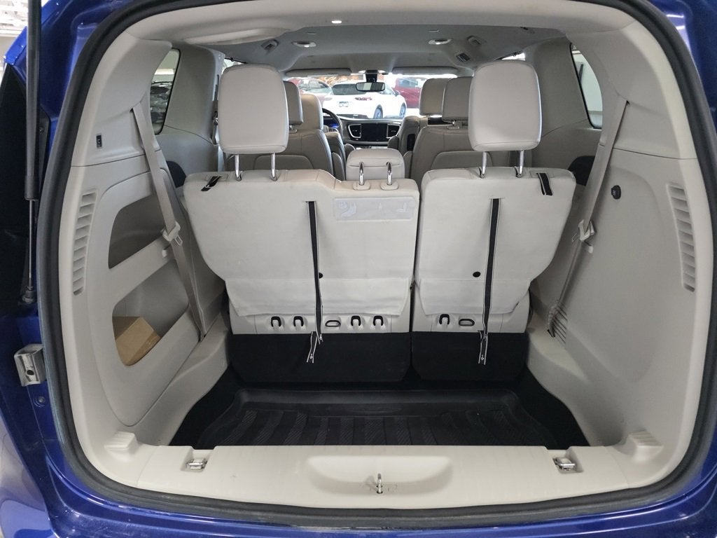 2020 Chrysler Pacifica Touring L Plus