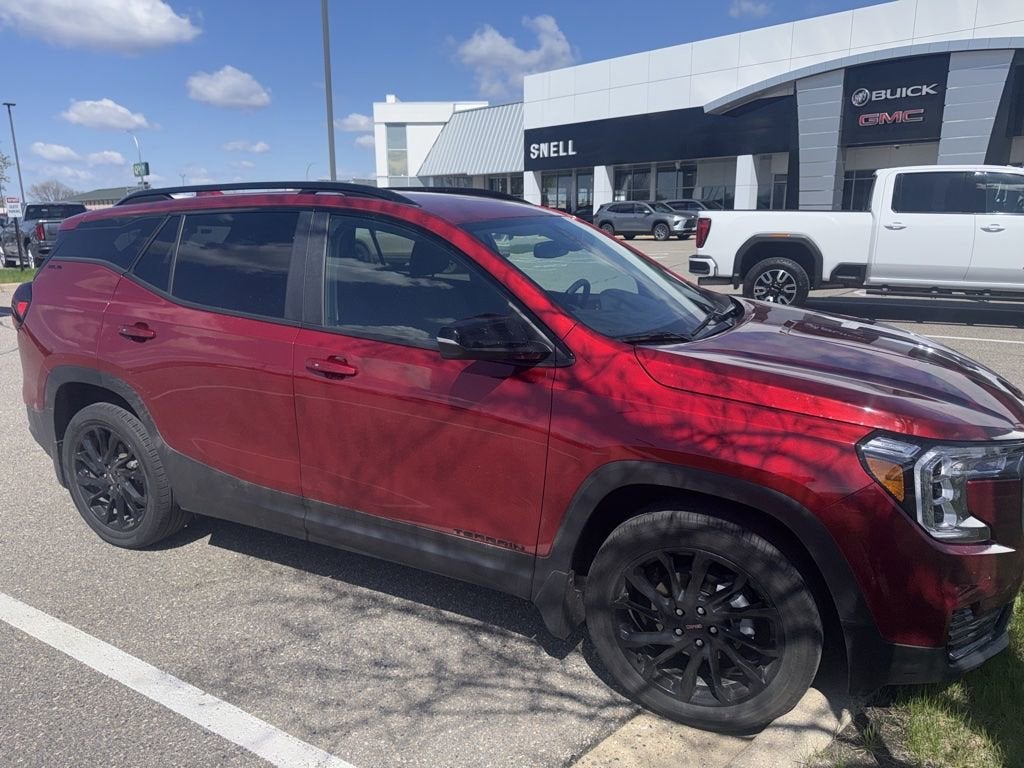 Used 2023 GMC Terrain SLE with VIN 3GKALTEG3PL247842 for sale in Mankato, Minnesota
