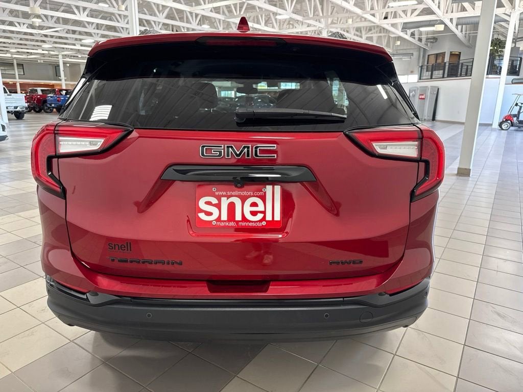 2023 GMC Terrain SLE