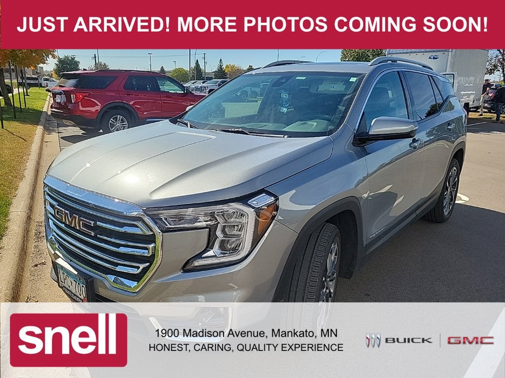 2023 GMC Terrain SLT