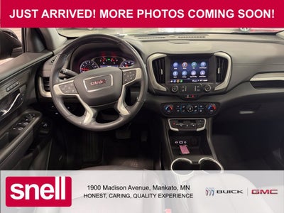 2022 GMC Terrain SLT