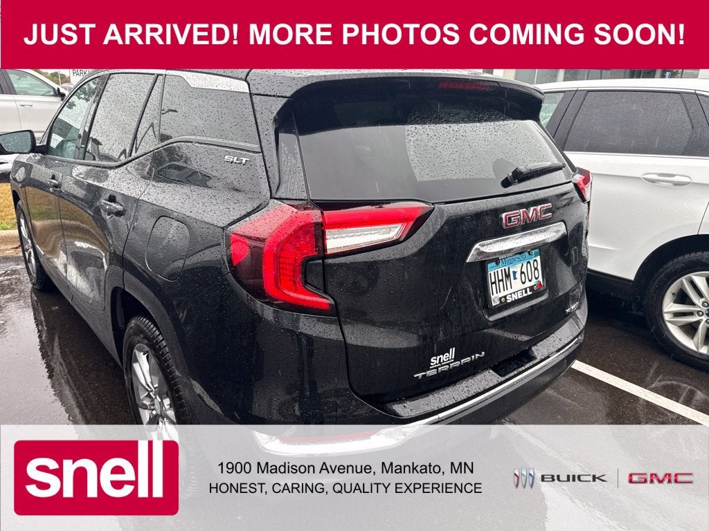 2022 GMC Terrain SLT