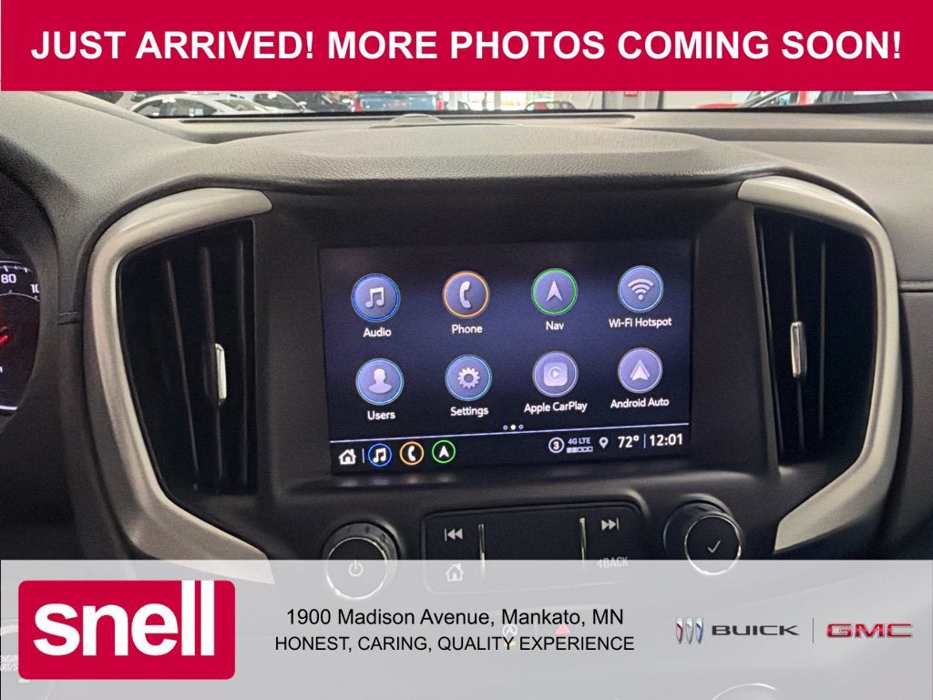 2022 GMC Terrain SLT