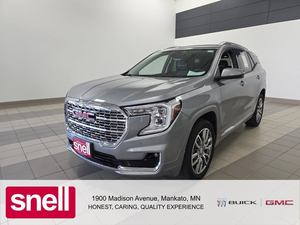 2024 GMC Terrain Denali AWD's photo