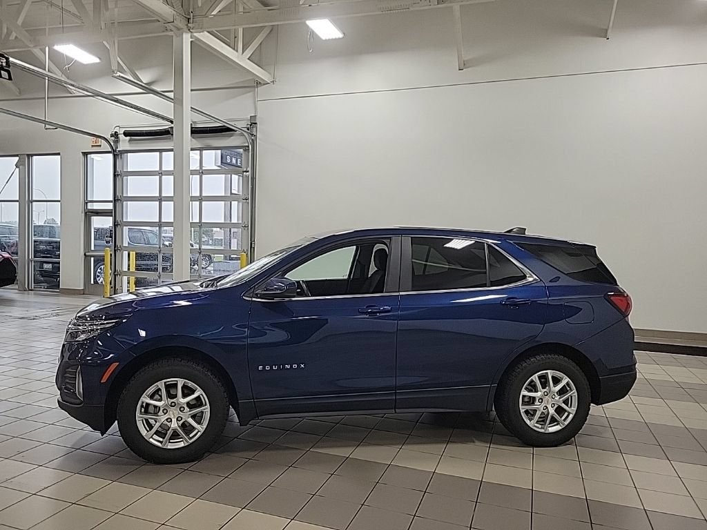 Used 2022 Chevrolet Equinox LT with VIN 3GNAXUEVXNL171027 for sale in Mankato, Minnesota