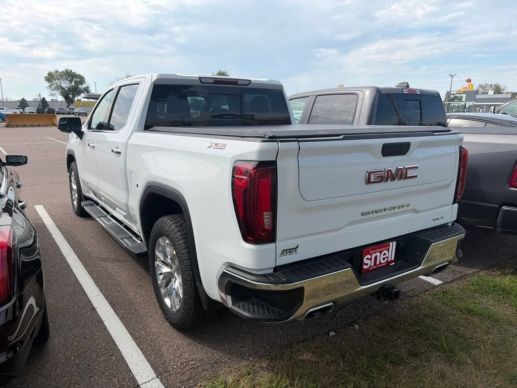 2021 GMC Sierra 1500 SLT