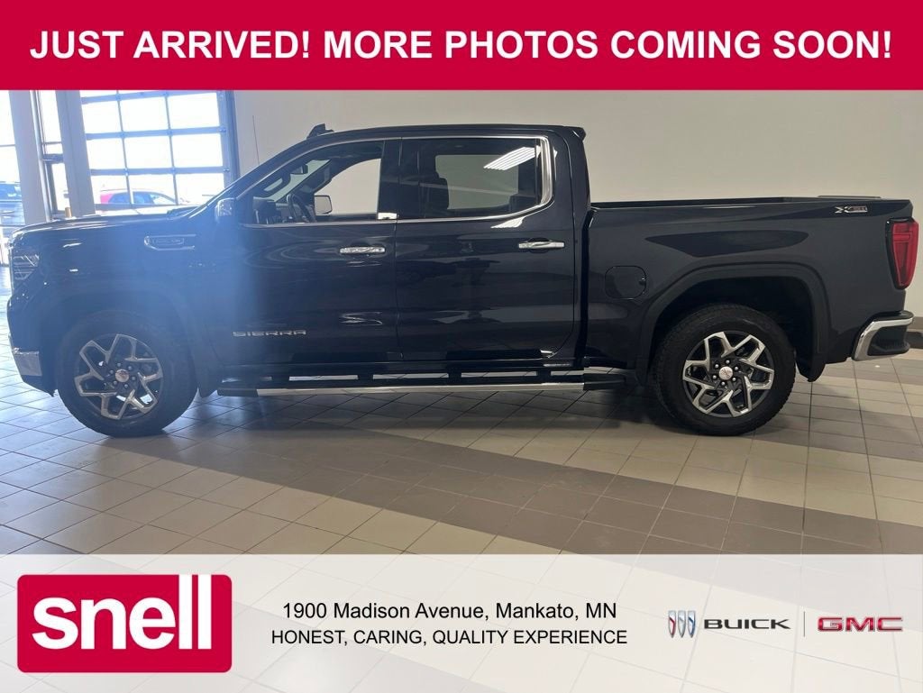 Used 2024 GMC Sierra 1500 SLT with VIN 3GTUUDED3RG321872 for sale in Mankato, Minnesota
