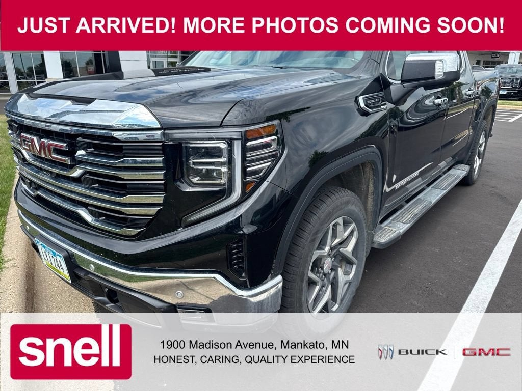 2024 GMC Sierra 1500 SLT