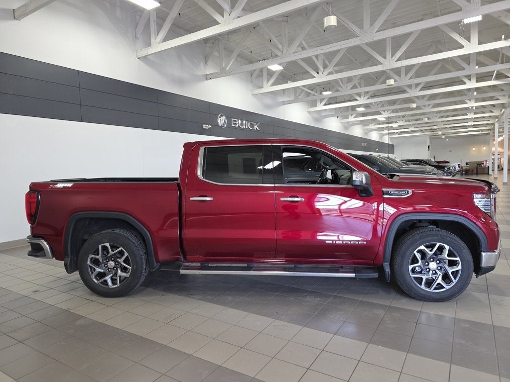 2022 GMC Sierra 1500 SLT