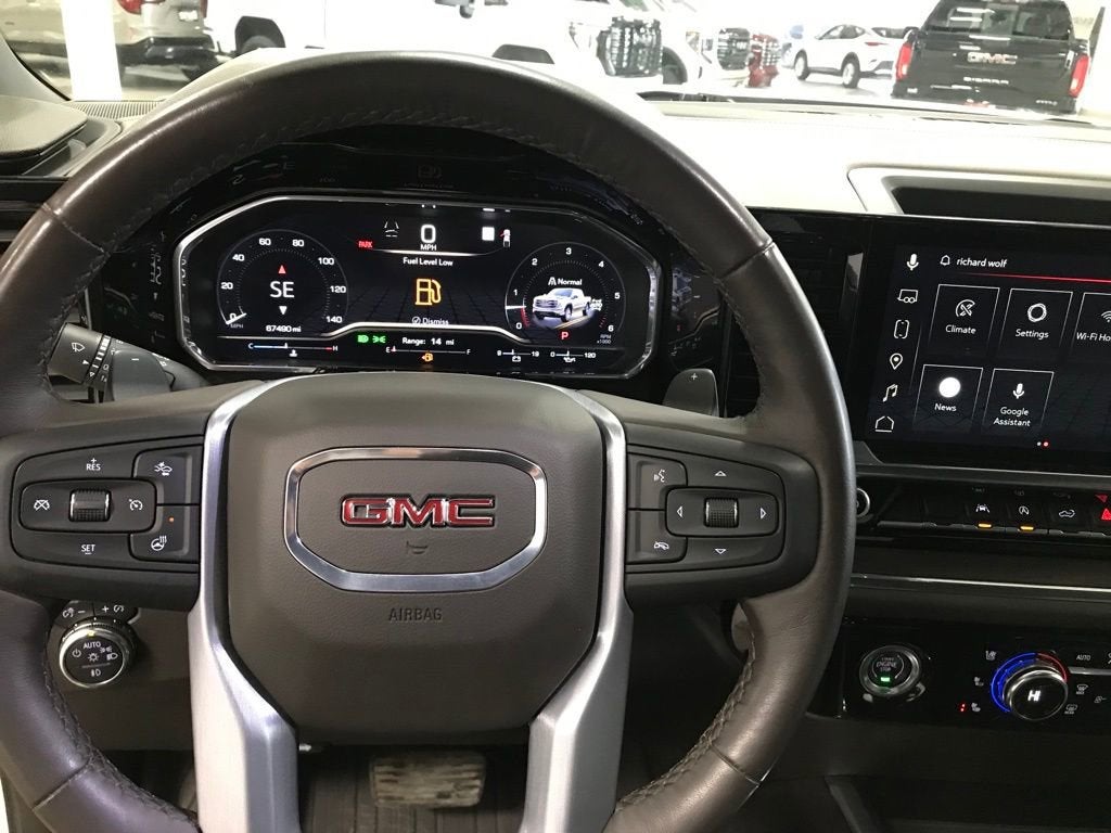 2023 GMC Sierra 1500 SLT