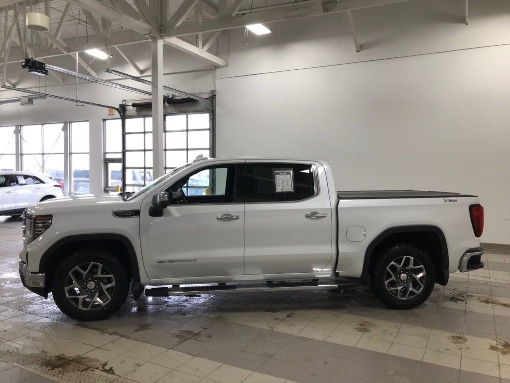 2023 GMC Sierra 1500 SLT