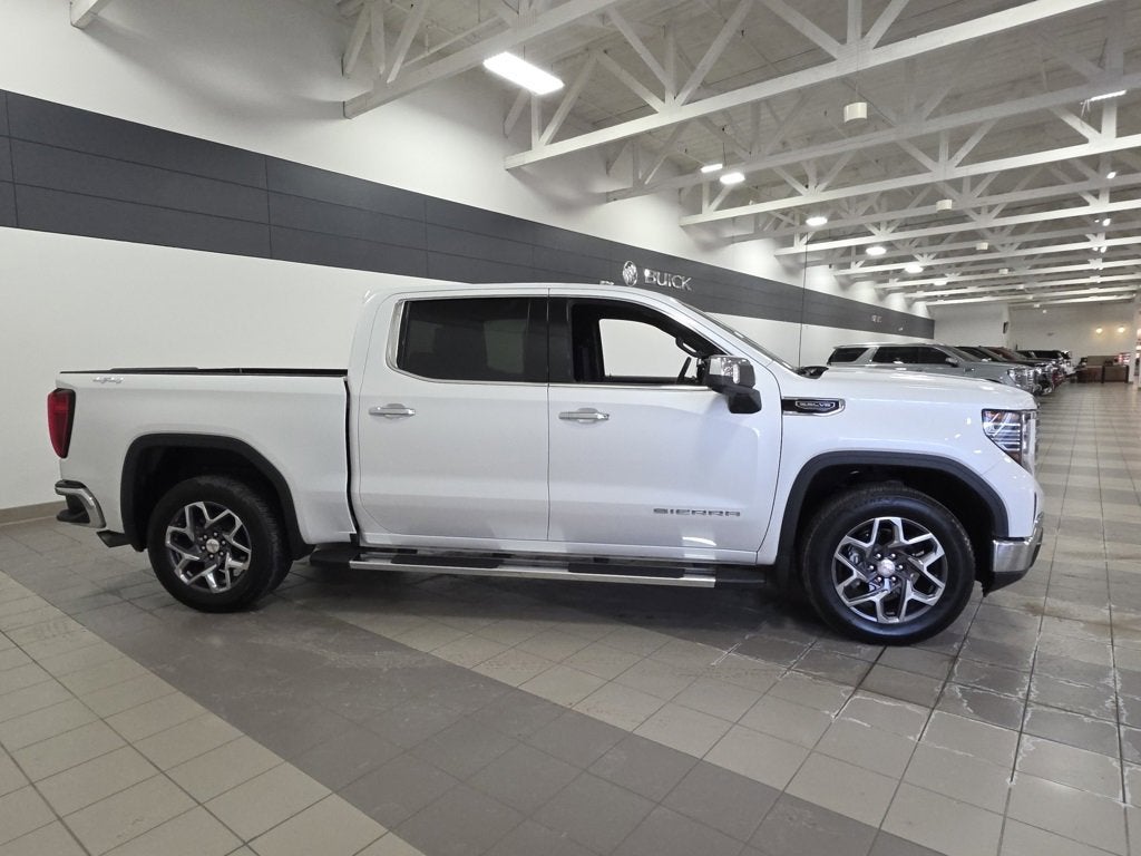 2022 GMC Sierra 1500 SLT