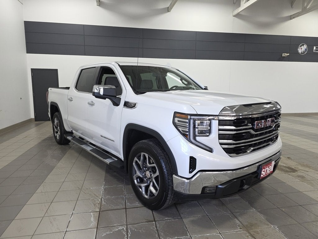 2022 GMC Sierra 1500 SLT