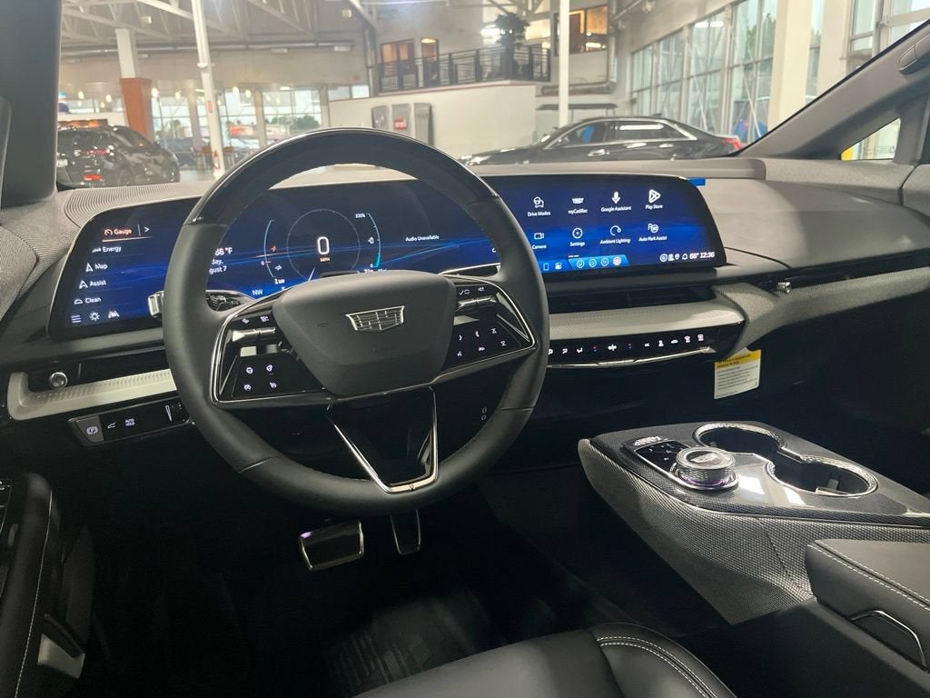 2027 Cadillac OPTIQ Luxury