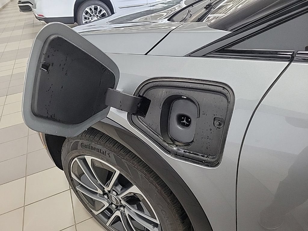 2027 Cadillac OPTIQ Sport