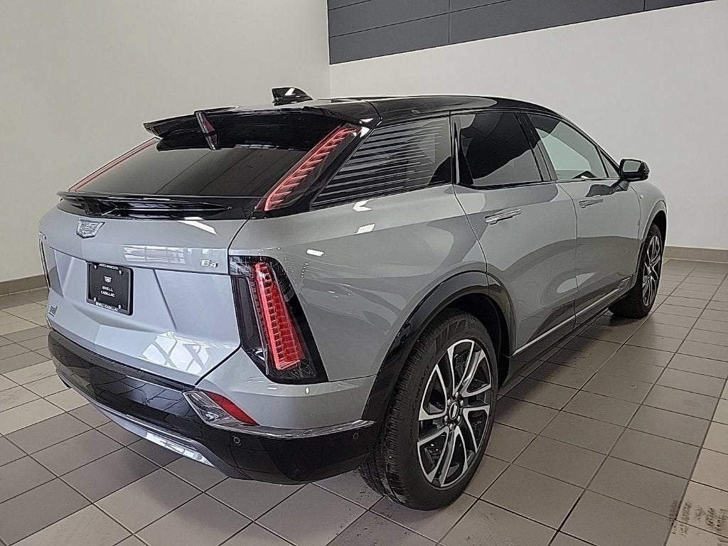 2027 Cadillac OPTIQ Sport