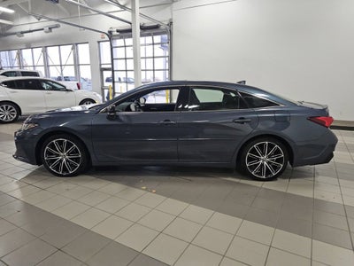 2022 Toyota Avalon Touring