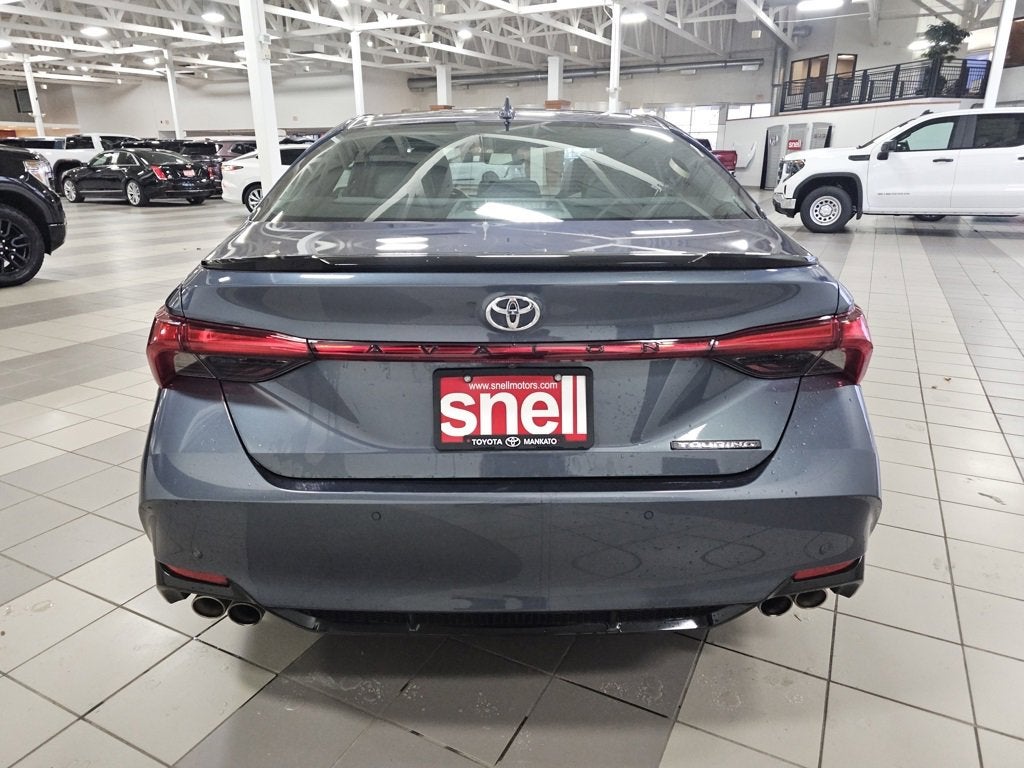 2022 Toyota Avalon Touring