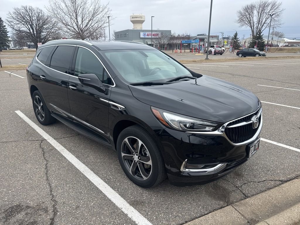 2021 Buick Enclave Essence