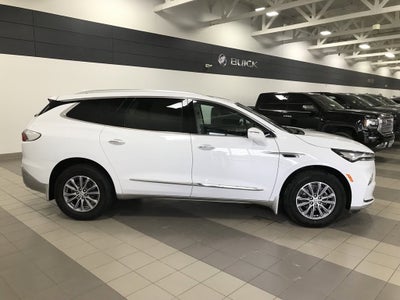 2024 Buick Enclave Essence