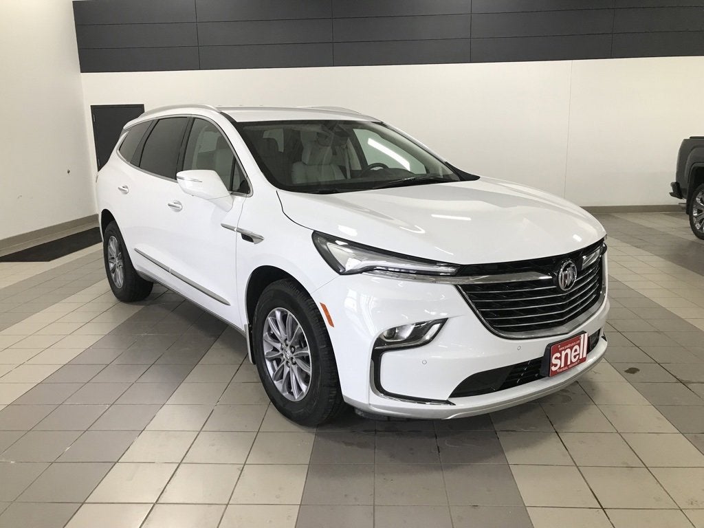 2024 Buick Enclave Essence