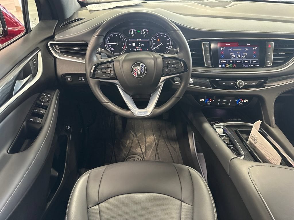 2024 Buick Enclave Essence