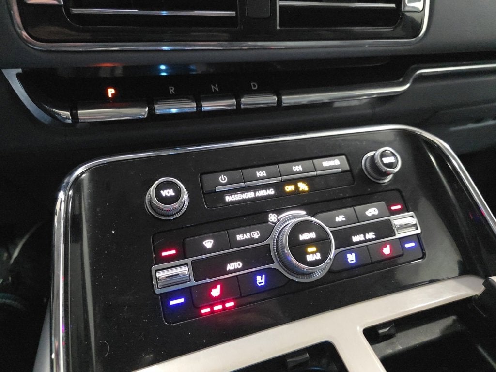 2019 Lincoln Navigator L Black Label