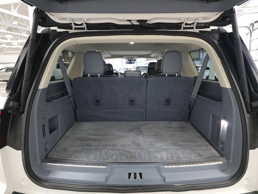 2019 Lincoln Navigator L Black Label