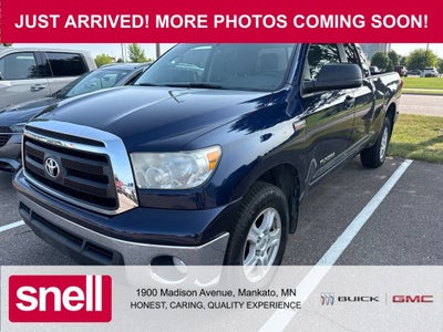 2013 Toyota Tundra 4WD Truck Double Cab 5.7L V8 6-Spd AT (Natl)