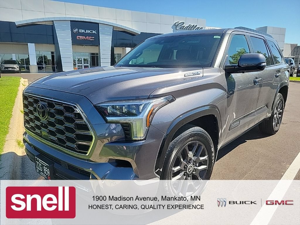 2024 Toyota Sequoia SR5
